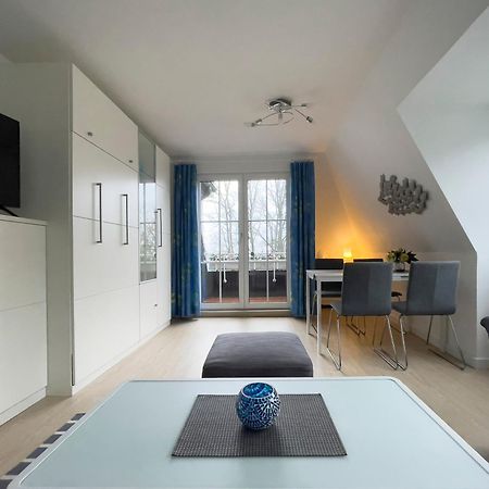 Travemuende Ferienwohnung Am Meer Любек Экстерьер фото
